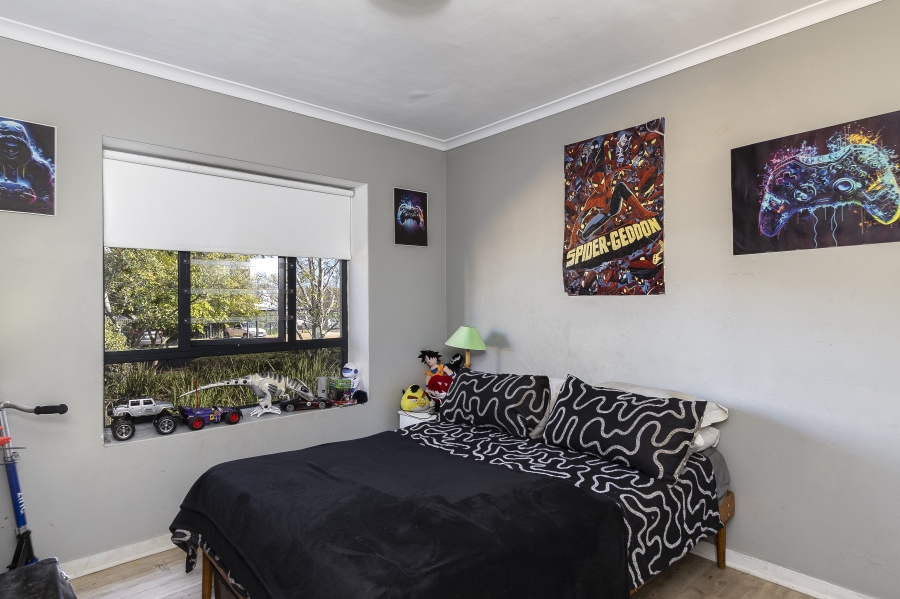 3 Bedroom Property for Sale in Somerset West Mall Triangle Western Cape